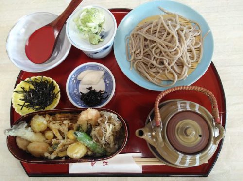 料理長のオススメ。秋の天まぶしセット。